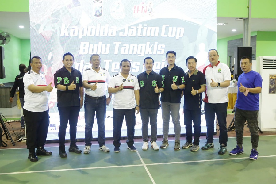 Kapolda Jatim Gelar Turnamen Bulutangkis dan Tenis Meja Antar Media Peringati HPN 2023